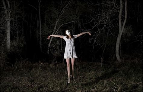 The Sinister Entity: The Headless Witch's Presence in the Woods